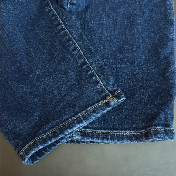 Judy Blue Classic Dark Blue High-Rise Denim Jeans - Picture 5 of 6